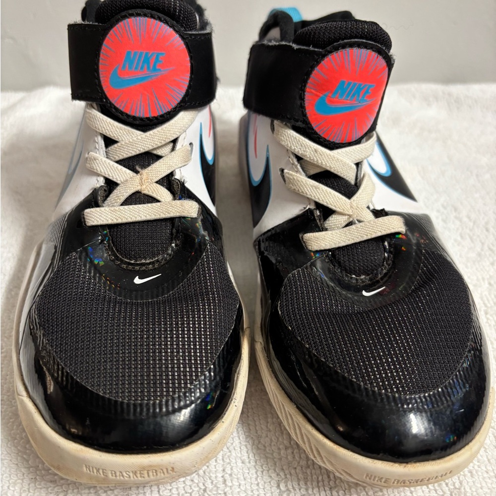 Nike Kids Black and White Sneakers with Red Accents